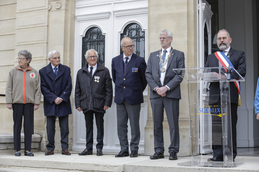 Photo 12 -  voir en plus grand (fenêtre modale)